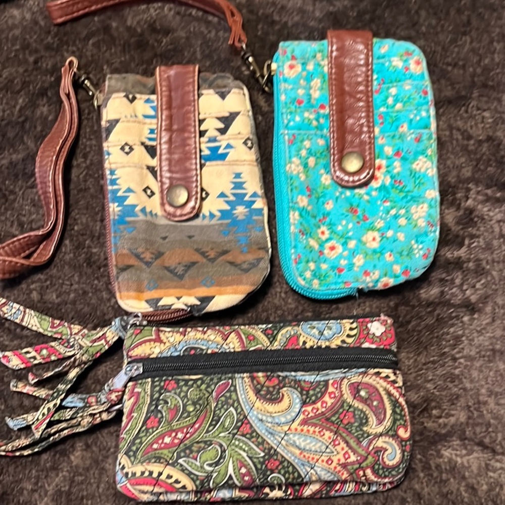 Wallet, Wristlet, Clutch, Purse Bundle Of 7 Pieces - image 7